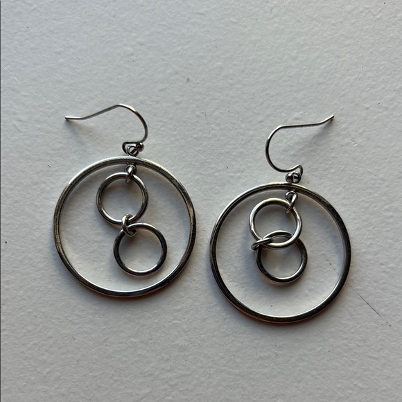 Jewelry - Elegant Silver Color Hoop Earrings